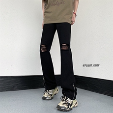 黑色