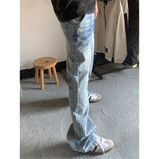 蓝色