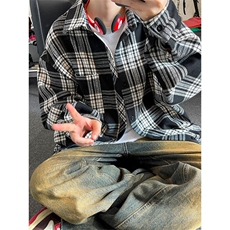 藏青色