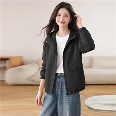 现货秒发2026秋装新款连帽防风派克服休闲外套，女装派克服，星宇服饰