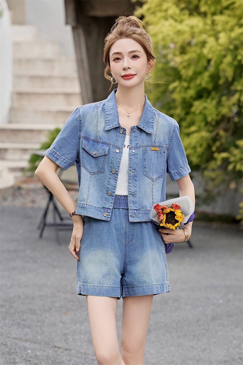 牛仔减龄套装女夏季2025新款短袖短裤小个子高级感显瘦两件套潮女,女装套装/套裙,意芙