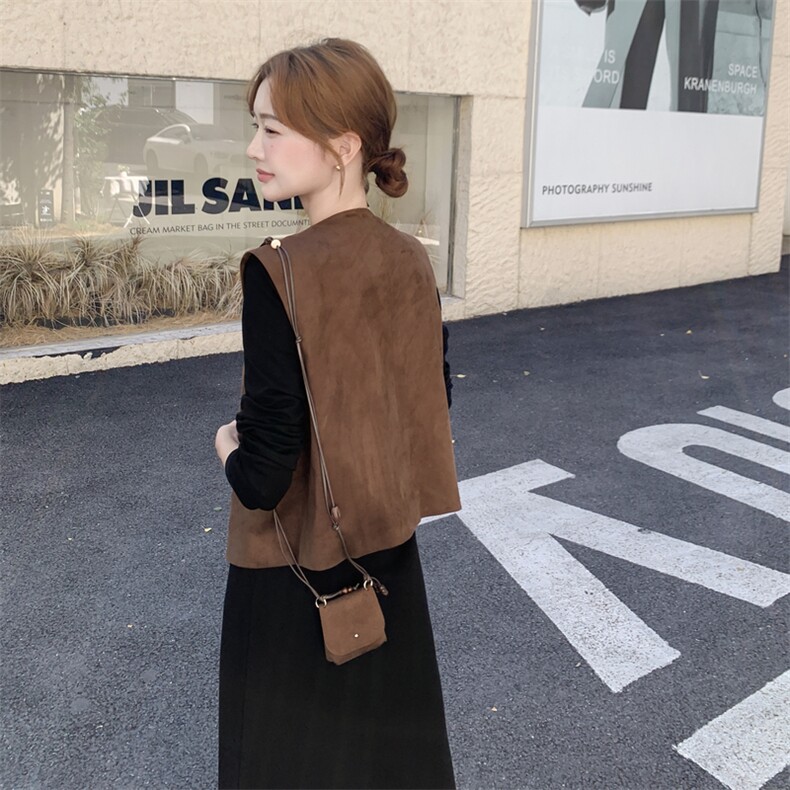 减龄马甲黑色连衣裙两件套女秋季2025新款法式气质优雅巨好看裙子,女装套装/套裙,帛锦泉