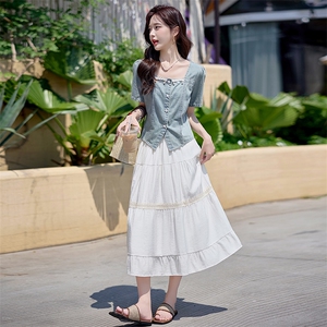 2025夏季时尚半身裙套装女显瘦牛仔上衣裙子两件套穿搭一整套绝美图片