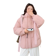 设计感针织披肩粉色连帽羽绒服女冬季今年流行爆款白鸭绒面包外套，女装羽绒服，2C236