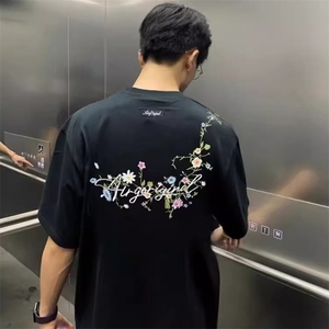 万针全刺绣工艺抖音得物高品质260克重磅纯棉双纱美式高街短袖T恤图片
