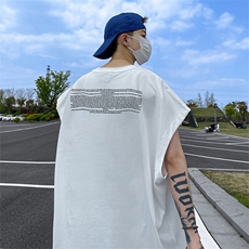 白色