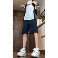 藏青色