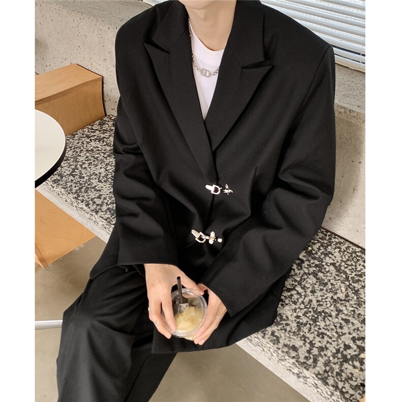 1港风金属飞机扣设计西服男：95%聚酯纤维5%氨纶XF77772P95控128，男装西服，星座226-2