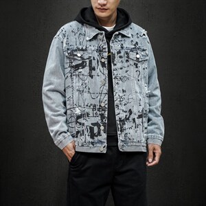 jk823-p90-限价128黑墙牛仔夹克肥仔秋款量足印花大码图片