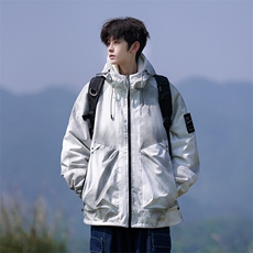 白色
