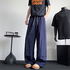 藏青色