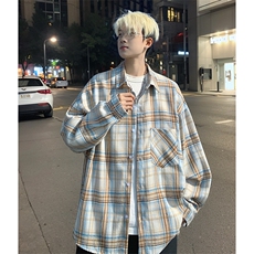 卡其色