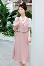 小香风粉色女春秋2025盐系减龄气质欧根纱拼接喇叭袖，女装连衣裙，韩美纤衣
