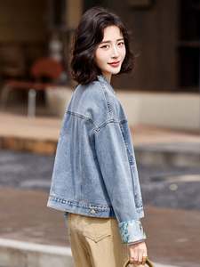 蓝色韩系休闲气质蕾丝拼接牛仔外套女2025早春新款小个子百搭夹克图片