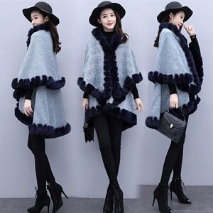 芷墨服饰冬装新款时尚加毛加厚针织斗篷外套女图片