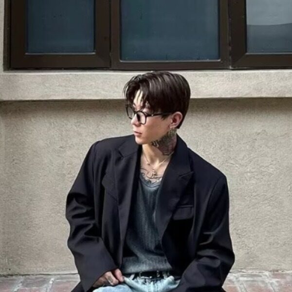 2025春秋季西装外套男韩版高级感西服简约帅气韩系上衣潮图片