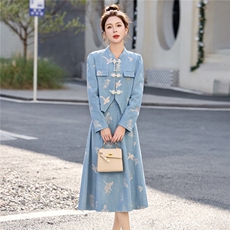 2026春季新款重工刺绣新中式G风流行的漂亮半身裙两件套套装，女装套装/套裙，伊仟回