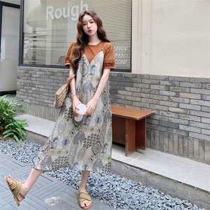 韩版印花拼接假两件连衣裙女2025夏季新款时尚独特显瘦小众长裙子图片