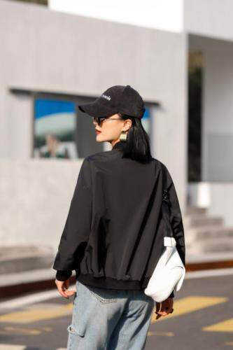 棒球服外套，其它，佳拉佳丝