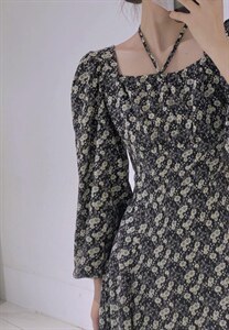 打底碎花裙图片