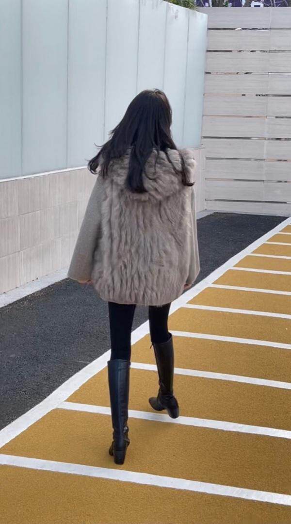 冬季新款车条羊绒皮草外套，女装皮草，邱小姐