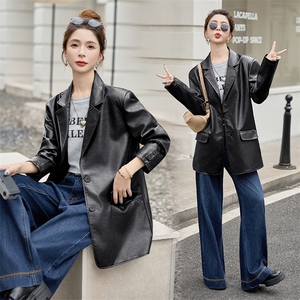 西装皮衣女款2025新款春秋咖色小个子阔版宽松PU机车服皮夹克外套图片