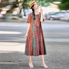 复古文艺碎花棉麻连衣裙女2026夏季宽松遮肚显瘦大码微胖直筒裙子，女装连衣裙，倪叶myz