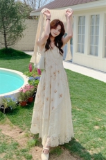 法式浪漫蕾丝拼接吊带连衣裙套装女2025秋新款长袖开衫气质两件套，女装套装/套裙，浙宝220