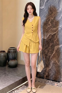时尚气质减龄套装女夏季新款不规则无袖马甲上衣阔腿短裤两件套潮图片