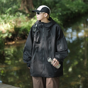 户外爬山冲锋衣外套男2024春秋季美式机能风潮牌宽松连帽工装夹克图片