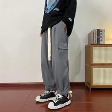 深灰色