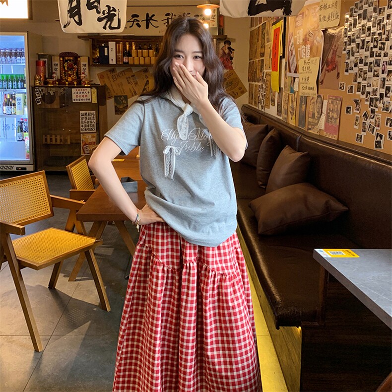 2025夏季新款韩系休闲短袖T恤半身裙套装女慵懒风减龄时尚两件套,女装套装/套裙,浙宝220