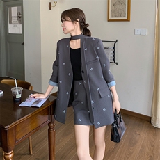 现货新款绣花西装套装2C0958979P185K268，女装套装/套裙，2C095