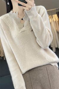 秋冬新款100%纯羊绒衫女V领花边宽松长袖提花时尚羊毛针织打底衫图片