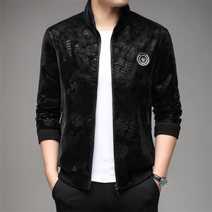 工装外套男士春秋季2023新款潮流上衣服男装潮牌仿软皮衣夹克,平底衣服搭配效果图图片