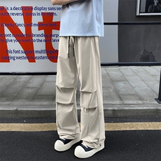 灰色