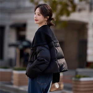 黑色短款休闲拼接羽绒服女2026冬季新款圆领休闲百搭上衣图片