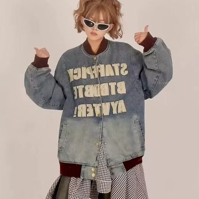 J3355-P70春秋季美式复古学院风设计感重工水洗字母牛仔棒球服，女装职业装，电商B323A