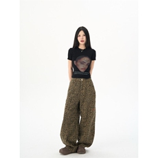 2404-P50街头豹纹牛仔裤男女直筒宽松潮牌美拉德拖地弯刀裤，女装休闲裤，电商A306A