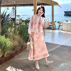 新款粉色新中式提花盘扣马甲三件套套装裙女2C282-213P215K348，女装套装/套裙，2C282
