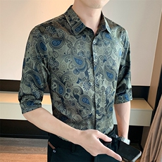 藏青色