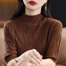 夏季新品100羊毛衫半高领五分袖针织衫女圆领短款高级感打底衫潮，女装T恤，暖娇绒包芯纱店