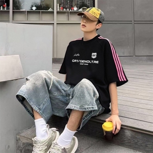抖音得物品质二开240克宽松纯棉美式潮牌印花三条杠中性风短袖T恤图片