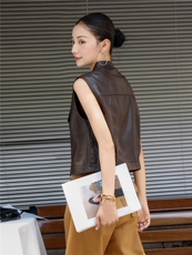 【秋季女装新款】大量现货时尚百搭短款皮衣马甲外套，女装皮衣，魅衣本色