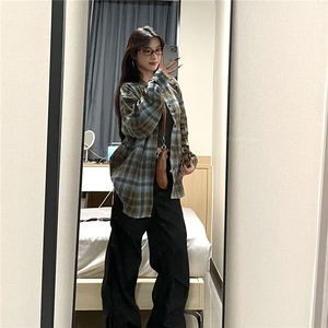 美式复古磨毛格纹长袖衬衫女2024秋宽松衬衣显瘦翻领气质百搭外套图片