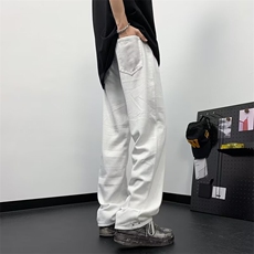 白色