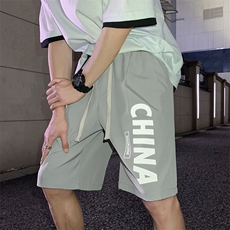 浅灰色