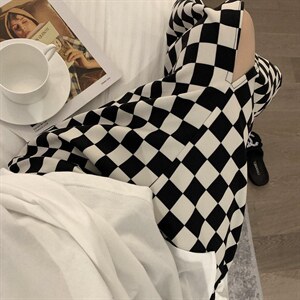 棋盘格开叉裙图片