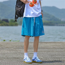 蓝色