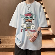 浅蓝色